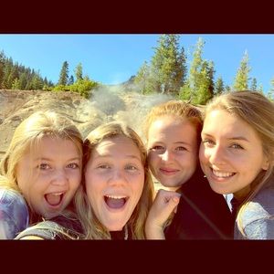 Meet your Posher, Bailey